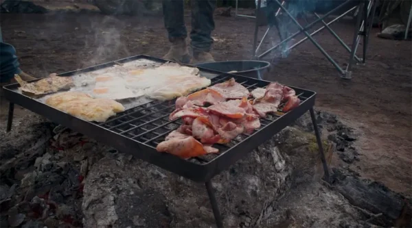 Camp Fire BBQ Plate | Combo Grill and Hotplate | Campfire Cooking | Adventure Kings - Image 4