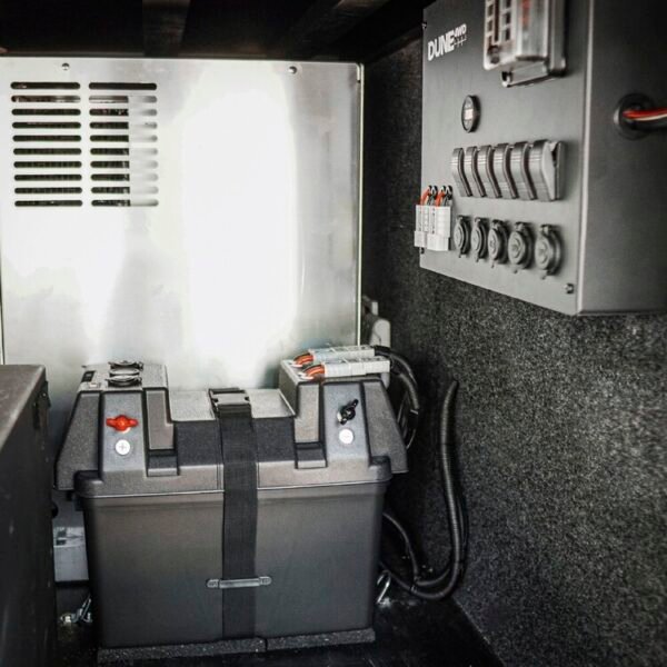Dune 4WD Powered Battery Box with USB and 12 V Socket - Image 9