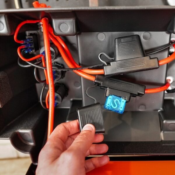 Dune 4WD Powered Battery Box with USB and 12 V Socket - Image 15